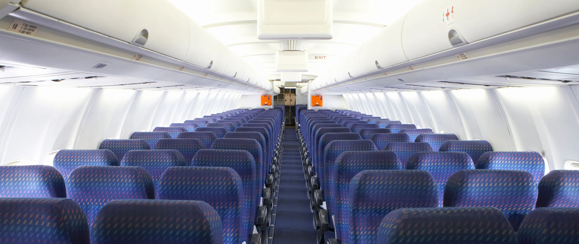 airplane_inside2-min.jpg